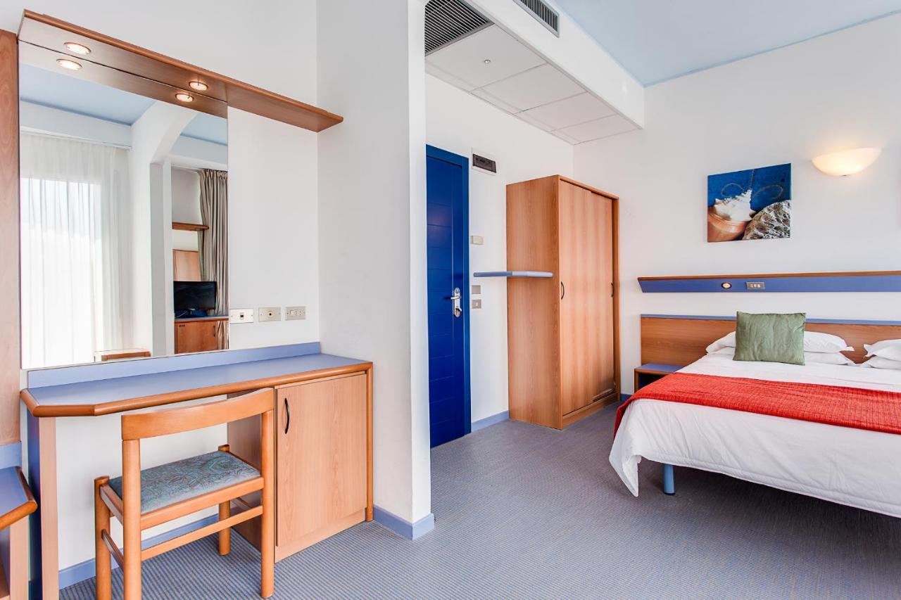 El Cid Campeador Hotel Rimini Exterior photo