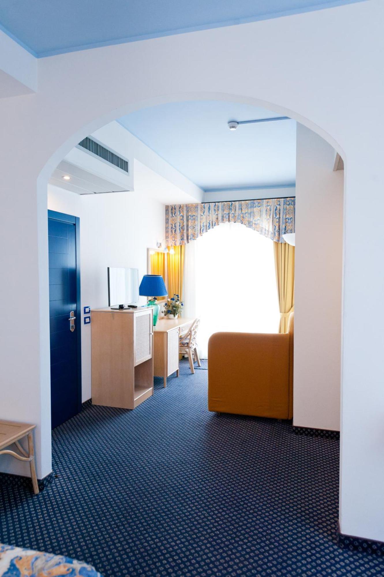 El Cid Campeador Hotel Rimini Exterior photo