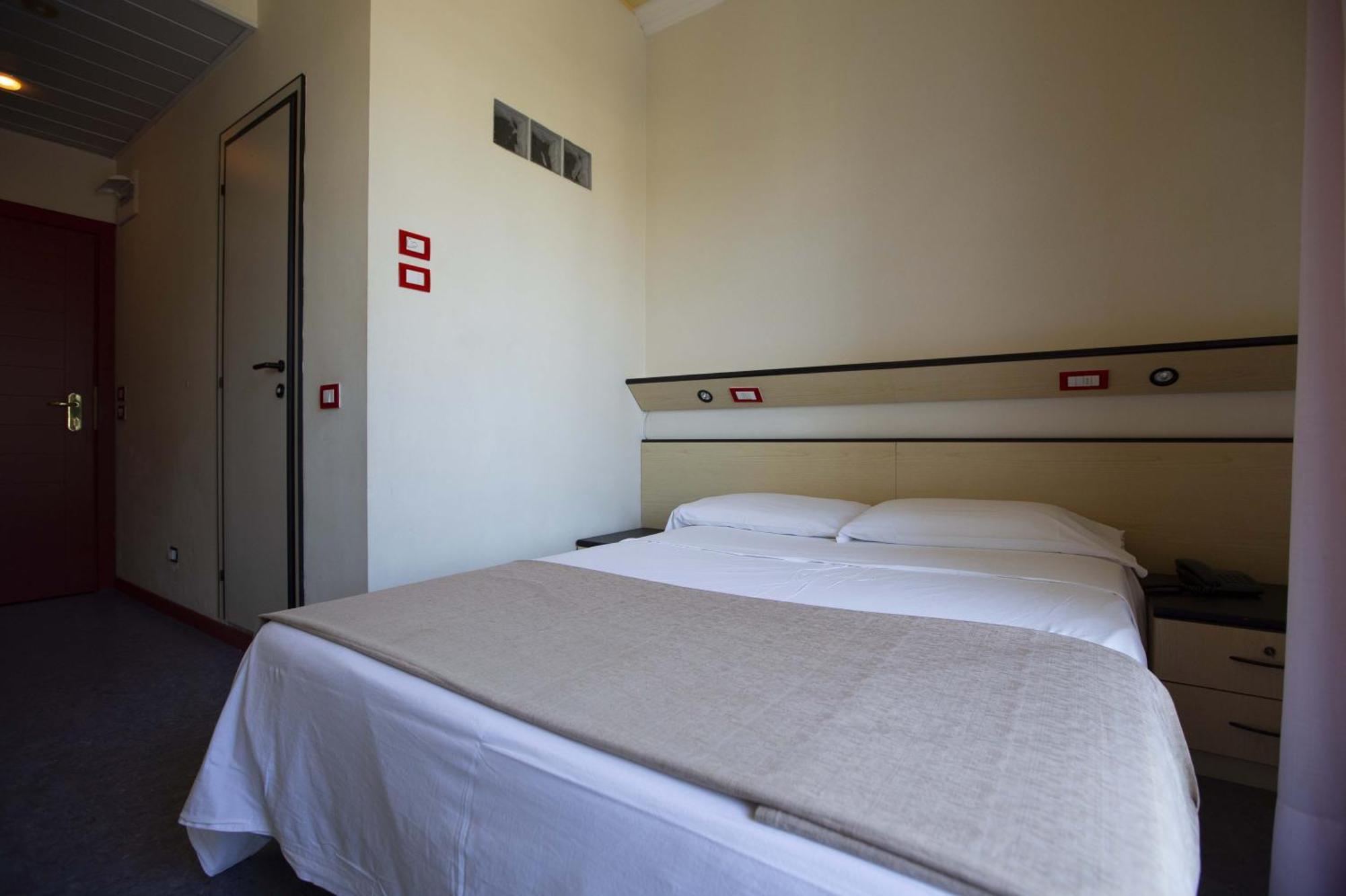 El Cid Campeador Hotel Rimini Exterior photo