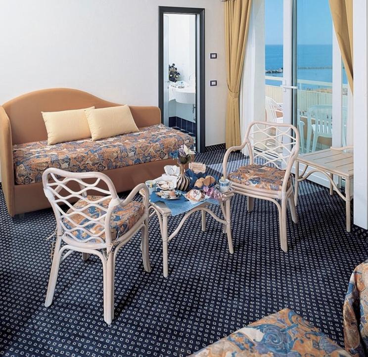 El Cid Campeador Hotel Rimini Exterior photo